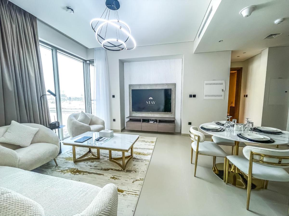 دبي Stay Mindblowing 2 Bedroom Holiday Home With Close View Of Burj Khalifa المظهر الخارجي الصورة