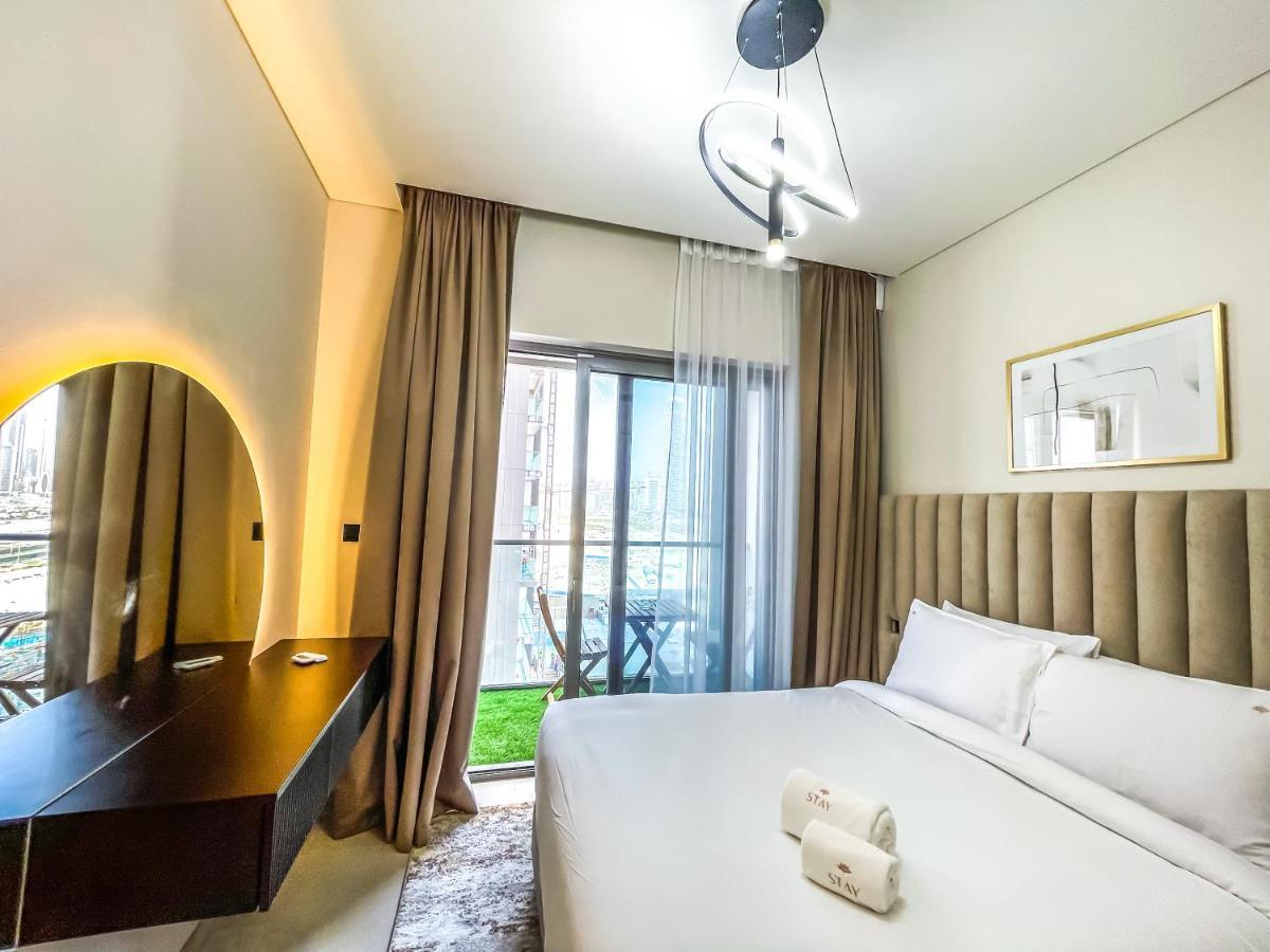 دبي Stay Mindblowing 2 Bedroom Holiday Home With Close View Of Burj Khalifa المظهر الخارجي الصورة